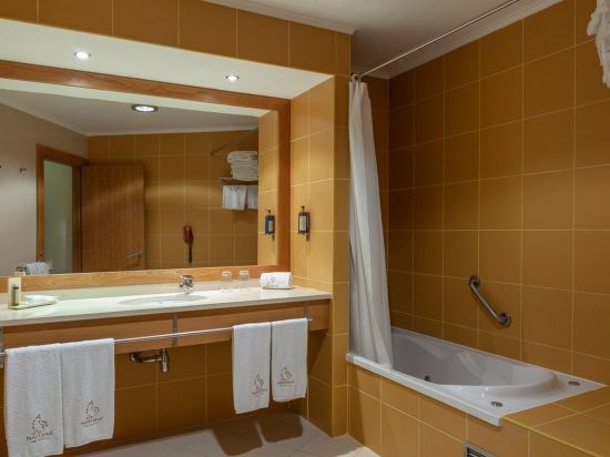 Фото Hotel Lusitania