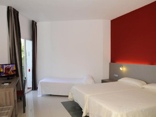 Фото Nerja Club by Dorobe Hotels