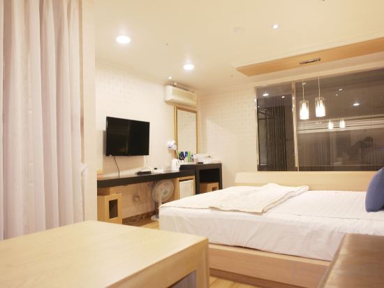 Фото Central Hotel