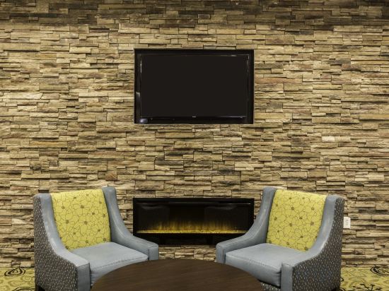 Фото Holiday Inn Express & Suites Orlando East - Ucf Area, an Ihg Hotel