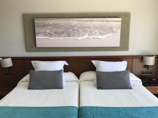 Фото Hotel Miramar