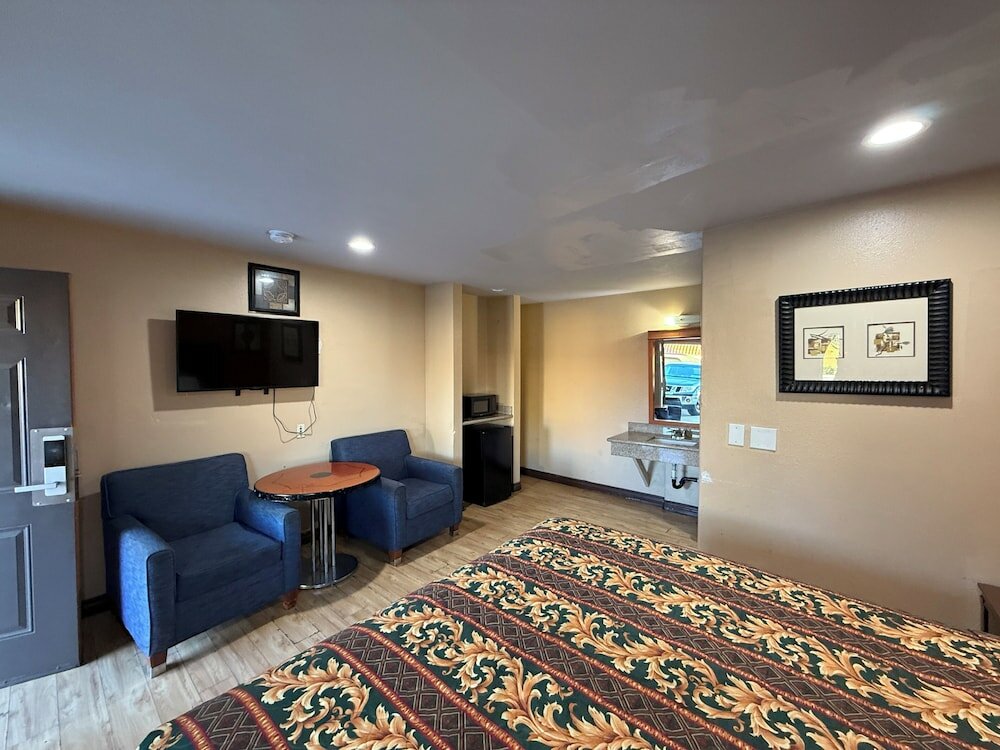 Фото Rocky Inn