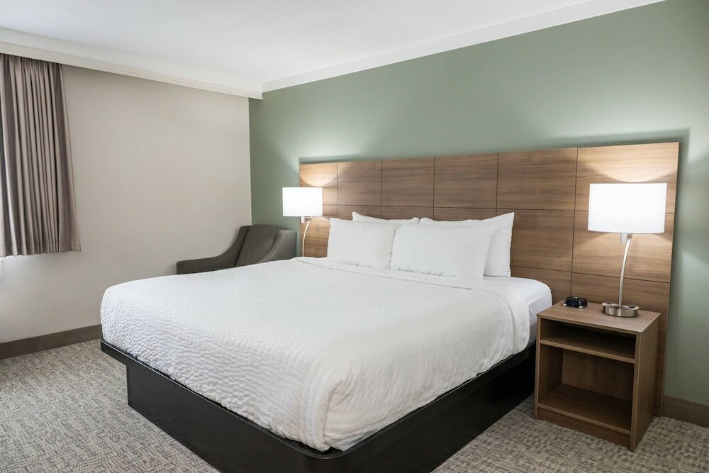 Фото Quality Inn & Suites