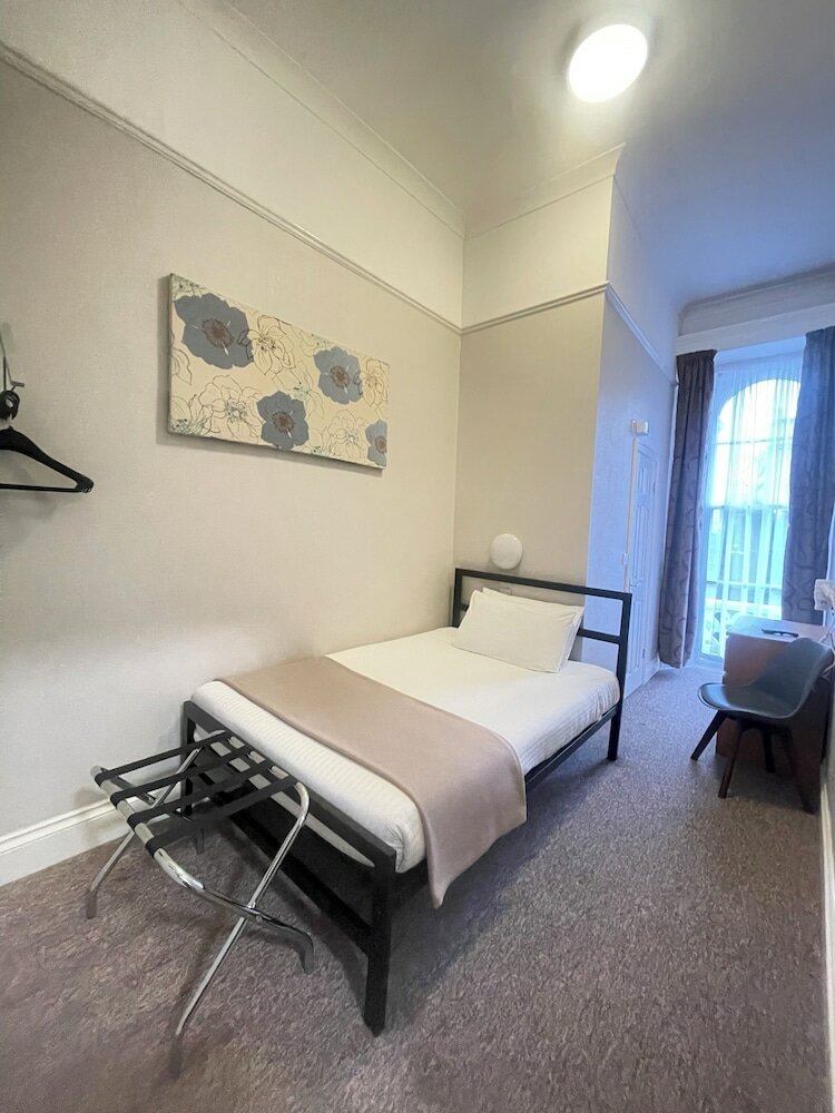 Фото Lords Hotel