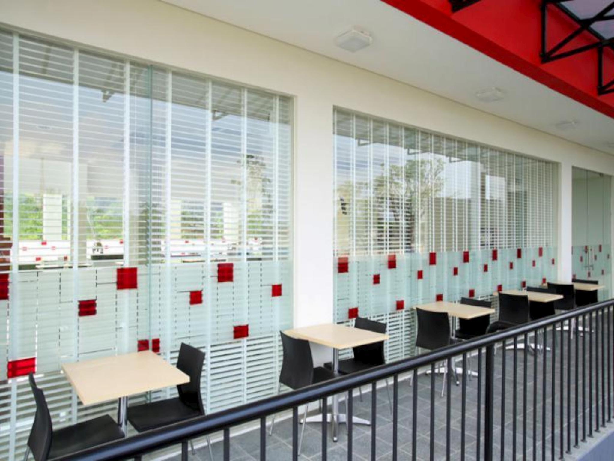 Фото Amaris Hotel Bekasi Barat