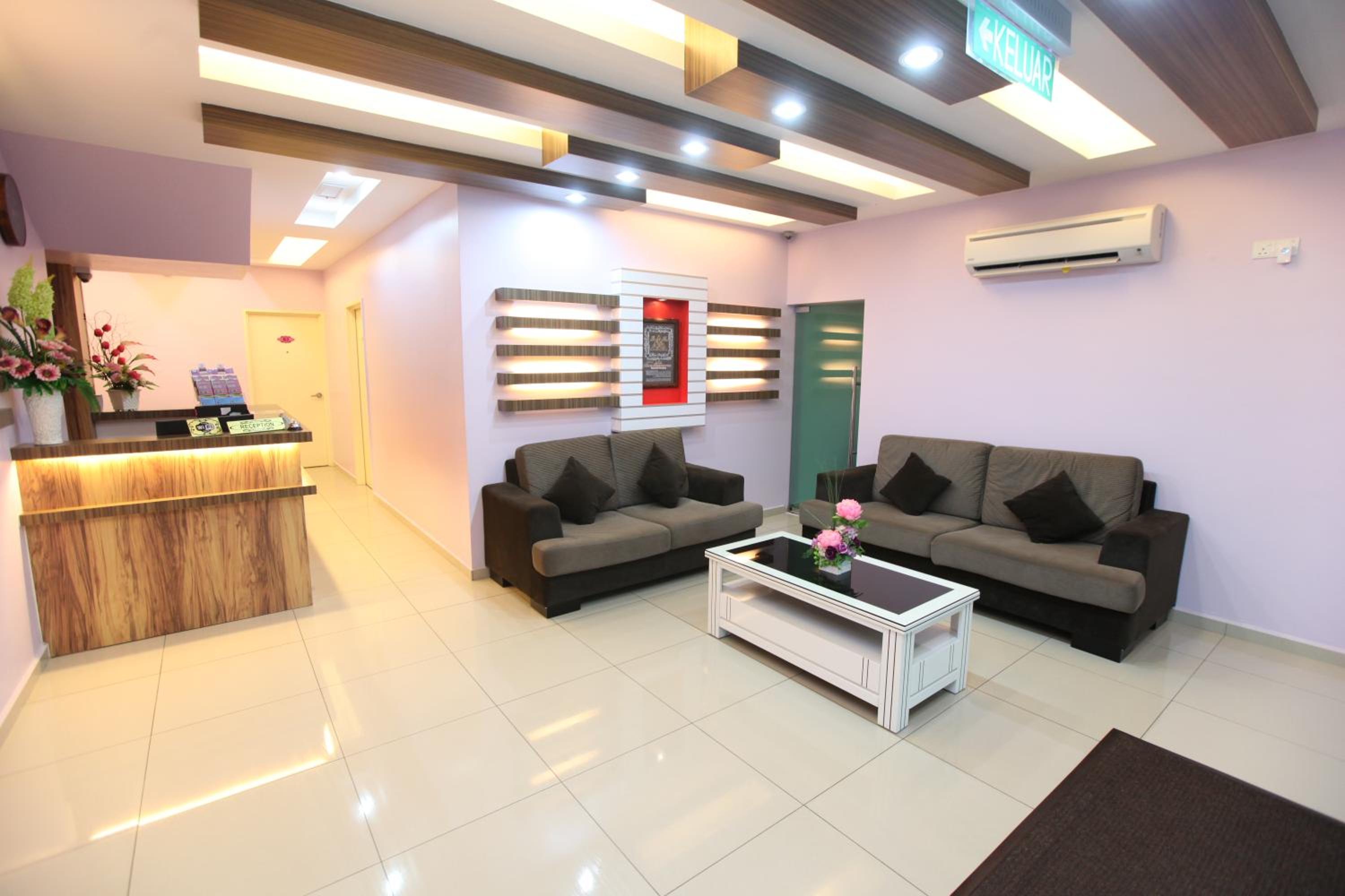 Фото Al Huda Hotel