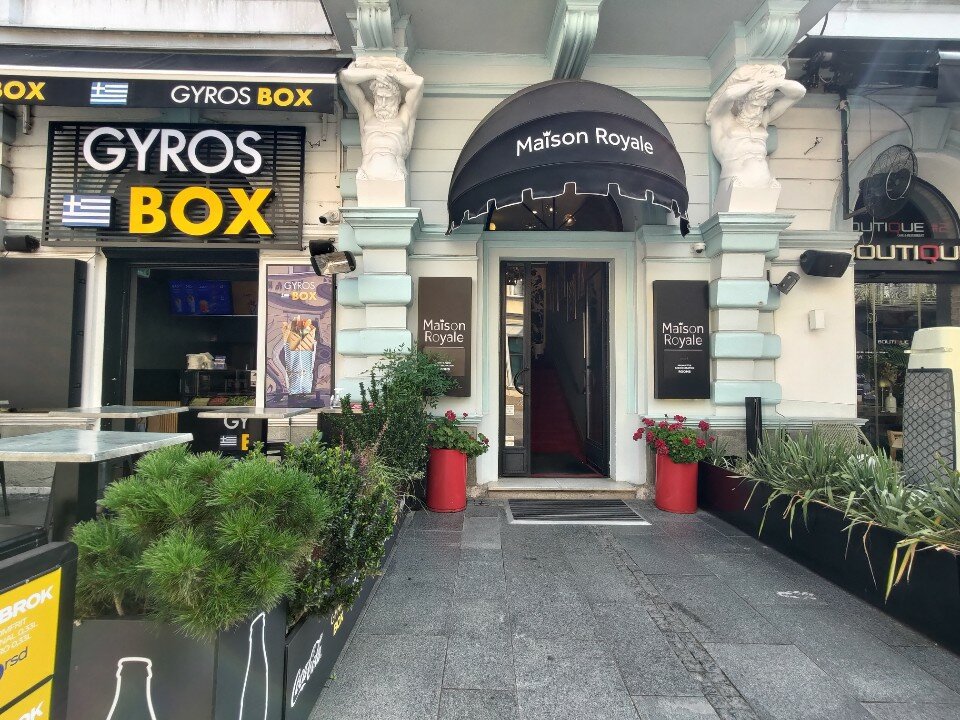 Фото Maison Royale