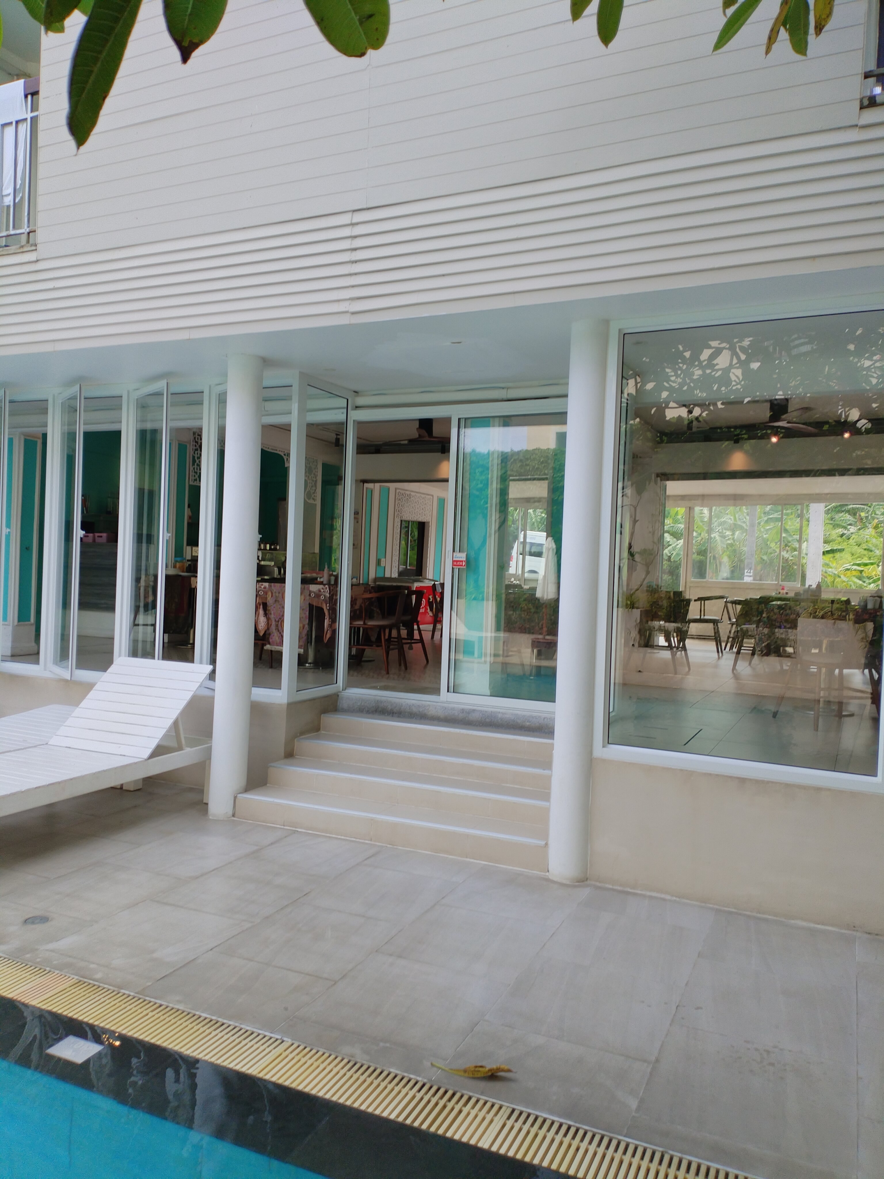 Фото Adema Boutique Karon