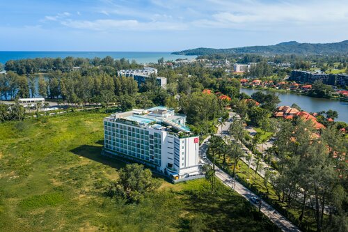 Внешний вид отеля Hilton Garden Inn Phuket Bang Tao в Чонге Тале, фото 2