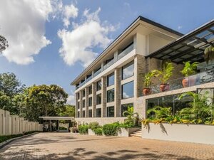 Гостиница Kwetu Nairobi Curio Collection by Hilton