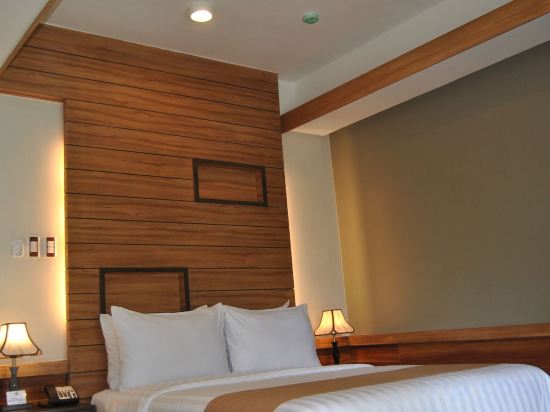 Фото Grand Sierra Pines Baguio