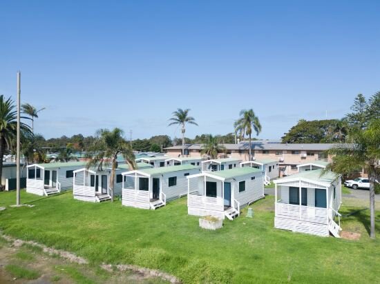 Фото Lakeside Inn Illawarra