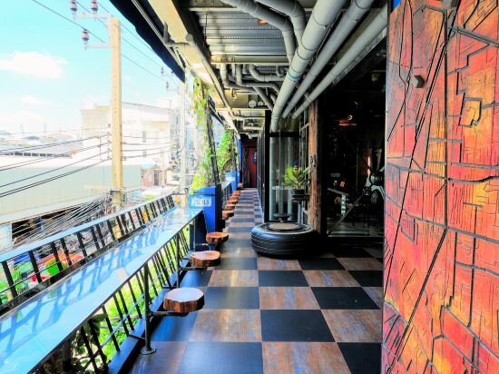 Фото MeStyle Garage Hotel Bangkok