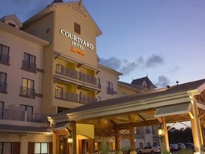 Гостиница Courtyard by Marriott Port Of Spain