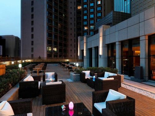 Гостиница Aloft Dalian в Даляне