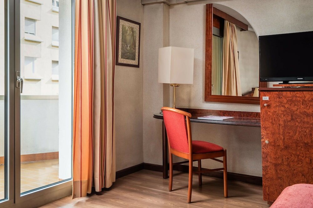 Фото Hotel President by ALEGRIA