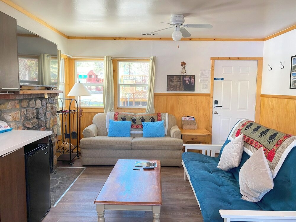 Фото Blue Horizon Lodge