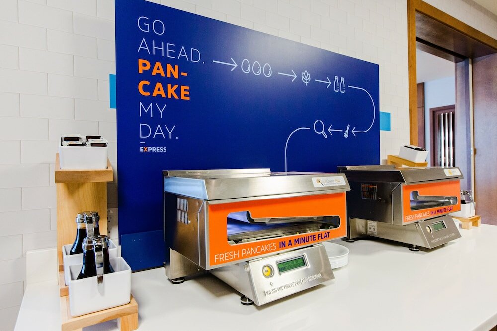 Фото Holiday Inn Express & Suites West Edmonton - Mall Area, an Ihg Hotel