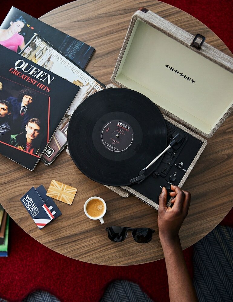 Фото The Cumberland London