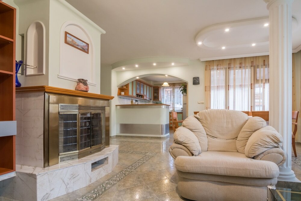 Фото Boutique Guest House Ikonomov