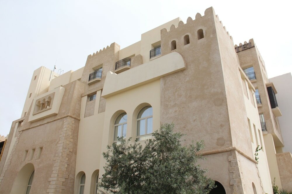 Фото Hotel Borj Dhiafa