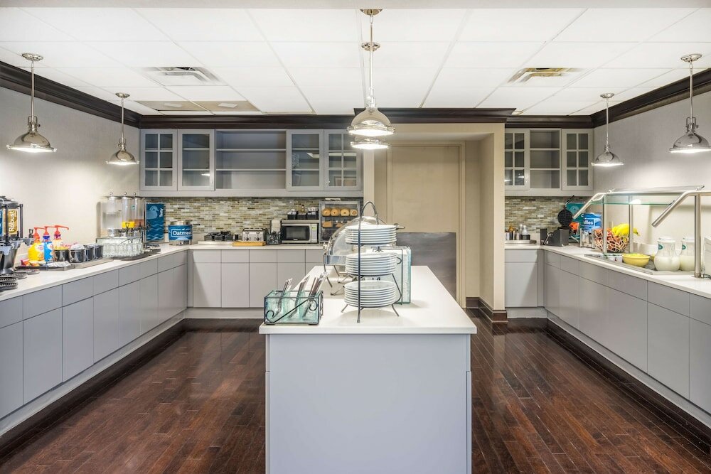 Фото Homewood Suites by Hilton Louisville-East