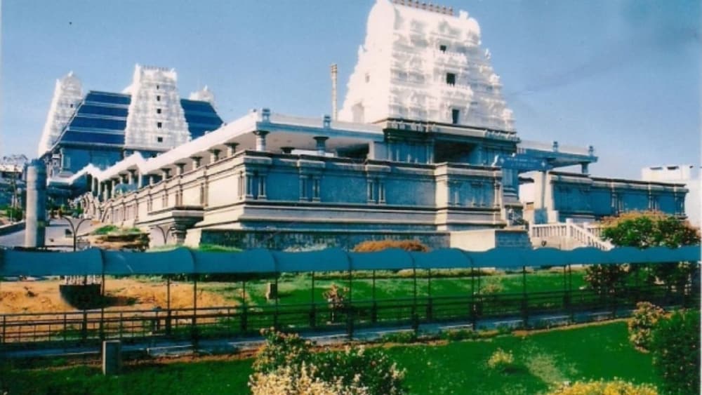 Фото Coraltree by Goldfinch Hotels Bangalore