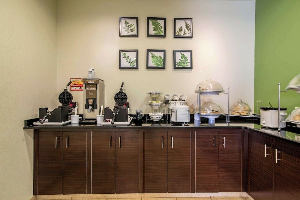 Фото Sleep Inn And Suites Haysville