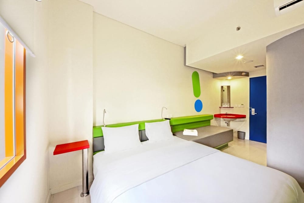 Фото Pop! Hotel Kemang Jakarta
