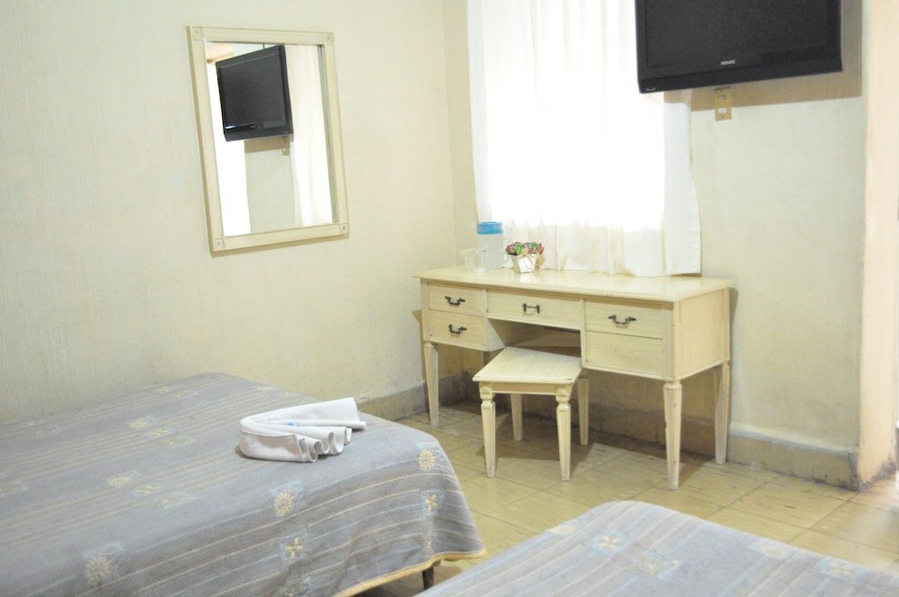 Фото Hotel Metropolitan I