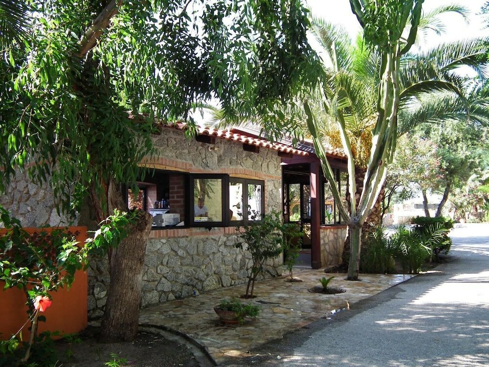 Фото Villaggio Athragon