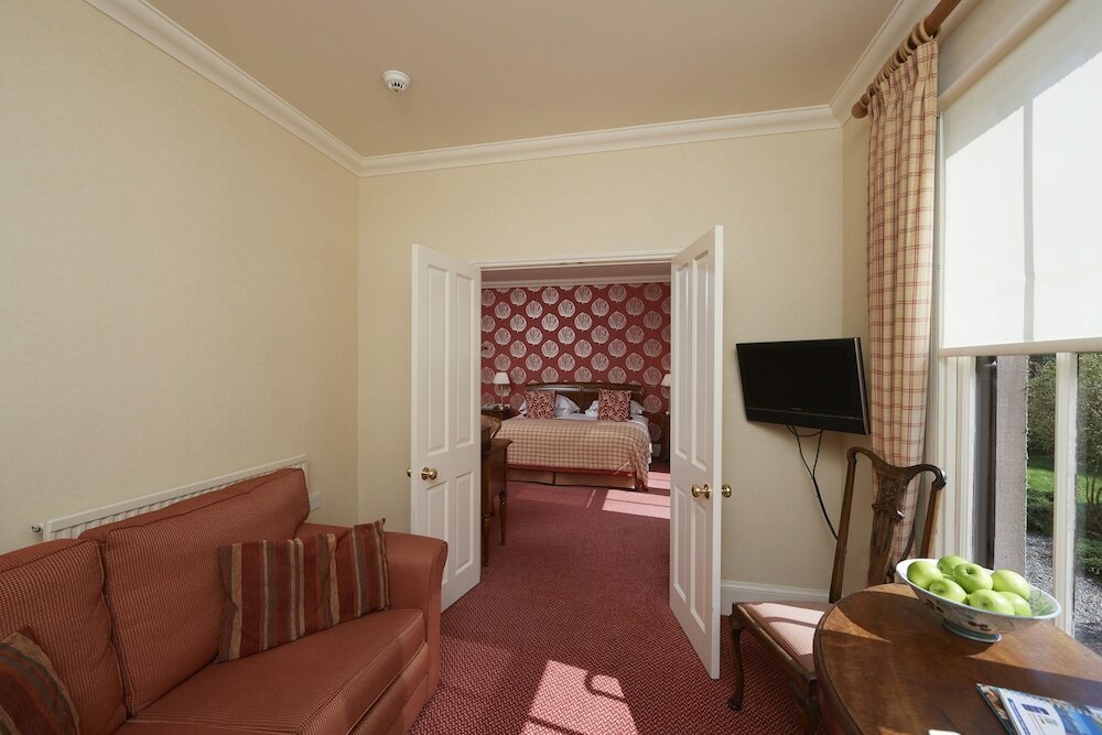 Фото Loch Ness Country House Hotel