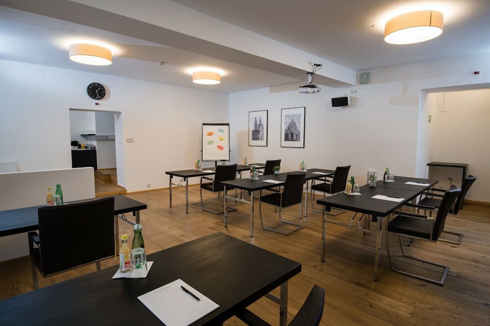 Фото Hotel Mariahilf