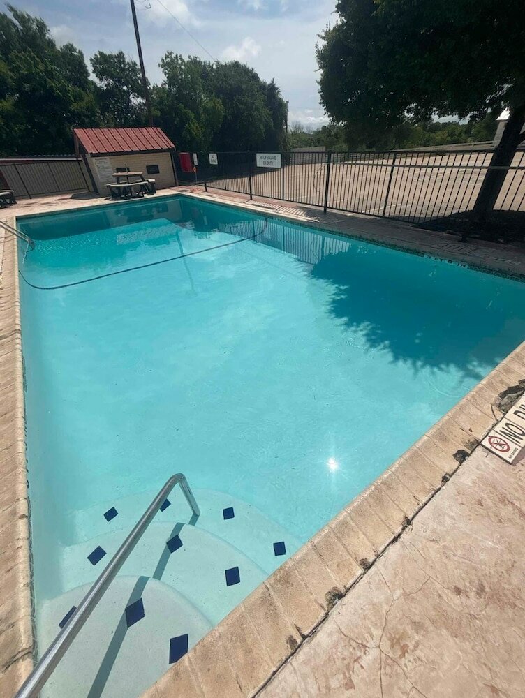 Фото Super 8 by Wyndham Fredericksburg