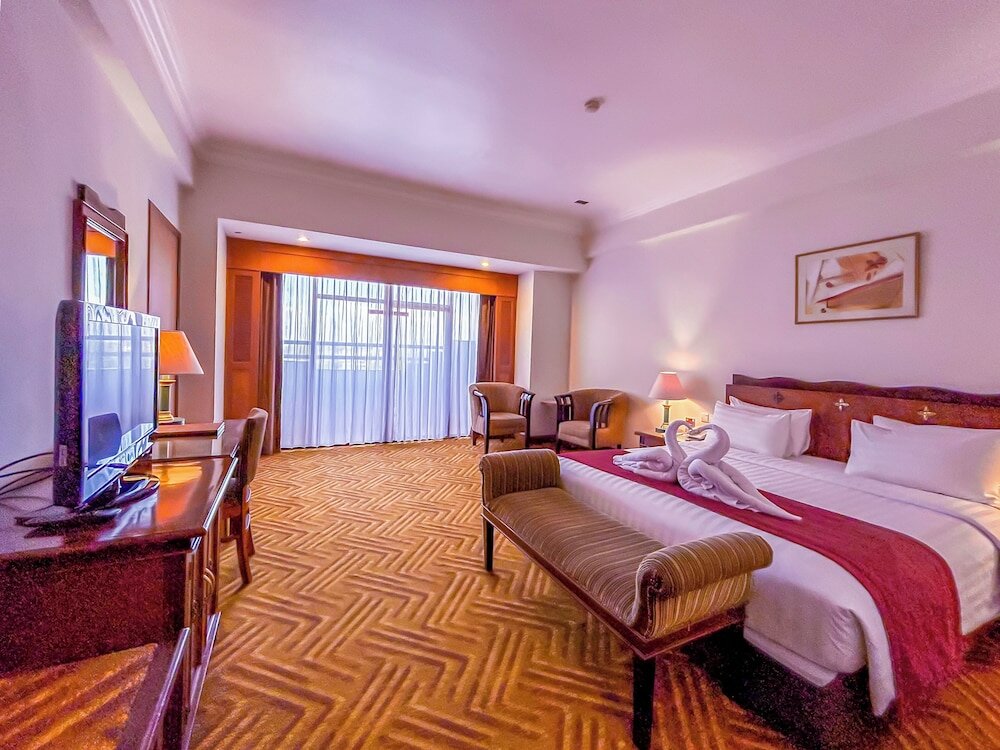 Фото Planet Holiday Hotel & Residence