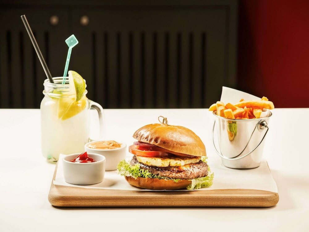 Фото Mercure nantes centre grand hotel