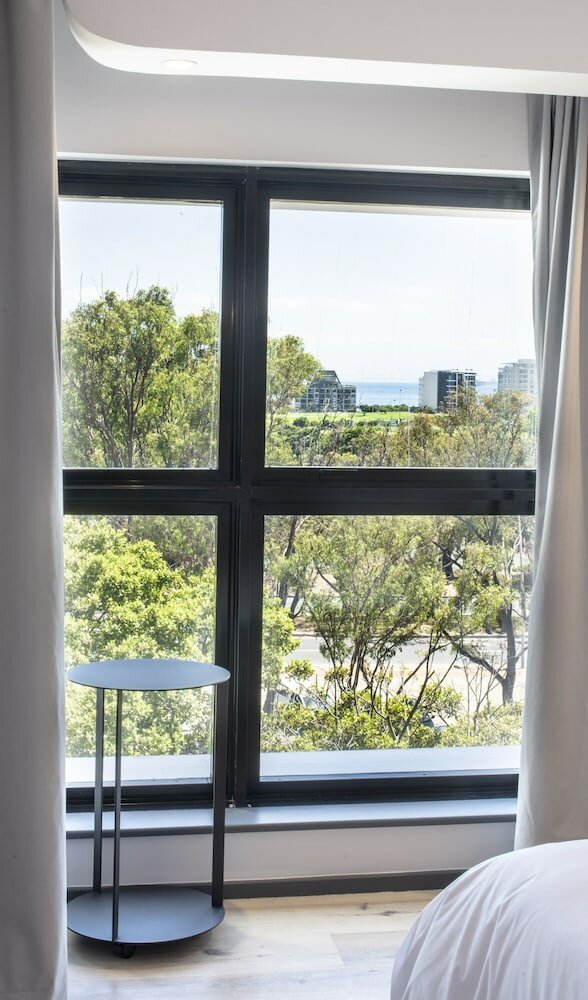 Фото Anew Hotel Green Point