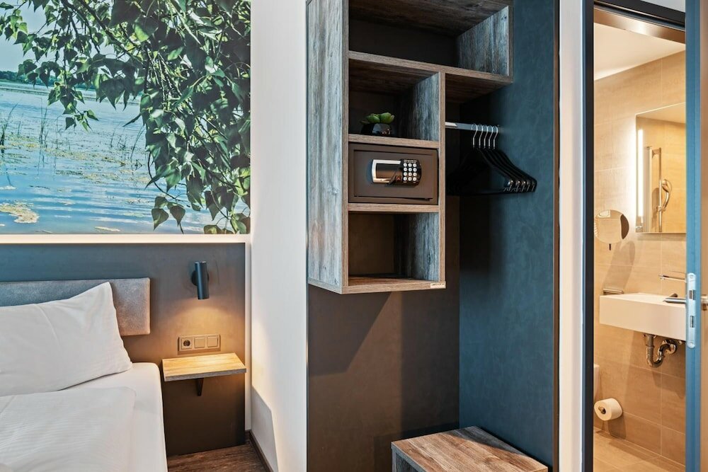 Фото Hotel Amper