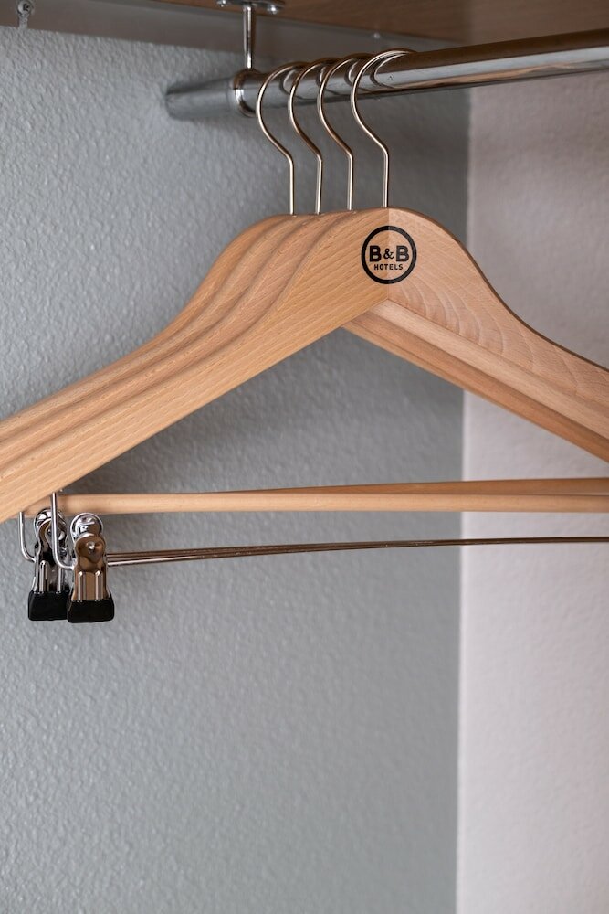 Фото B&b Hotel Bordeaux Bassins à flot