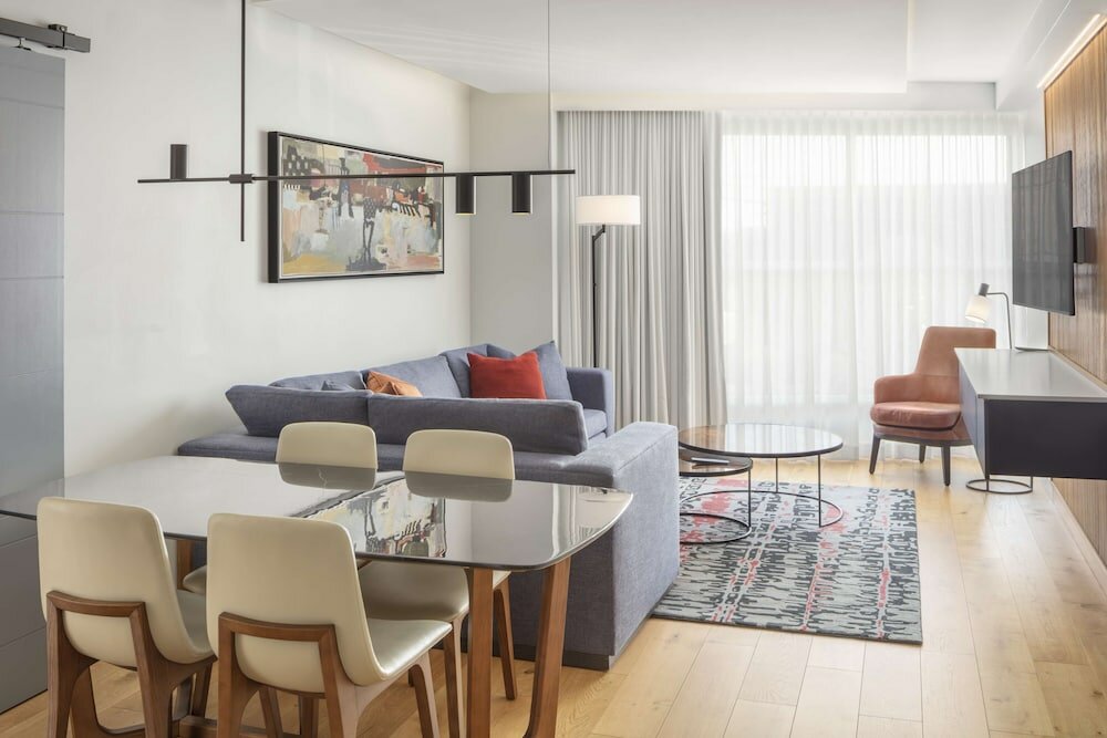 Фото Canopy by Hilton Portland Waterfront