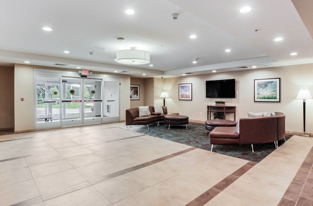 Фото Candlewood Suites Brighton, an Ihg Hotel