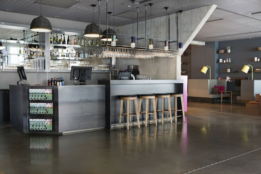 Фото Comfort Hotel Square