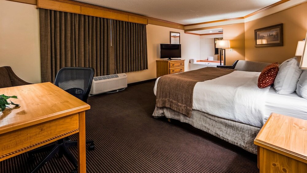 Фото Best Western Plus Sidney Lodge