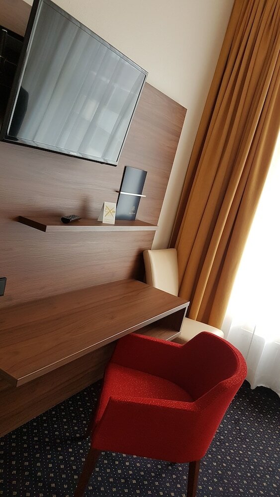 Фото Hotel Fürst Bismarck