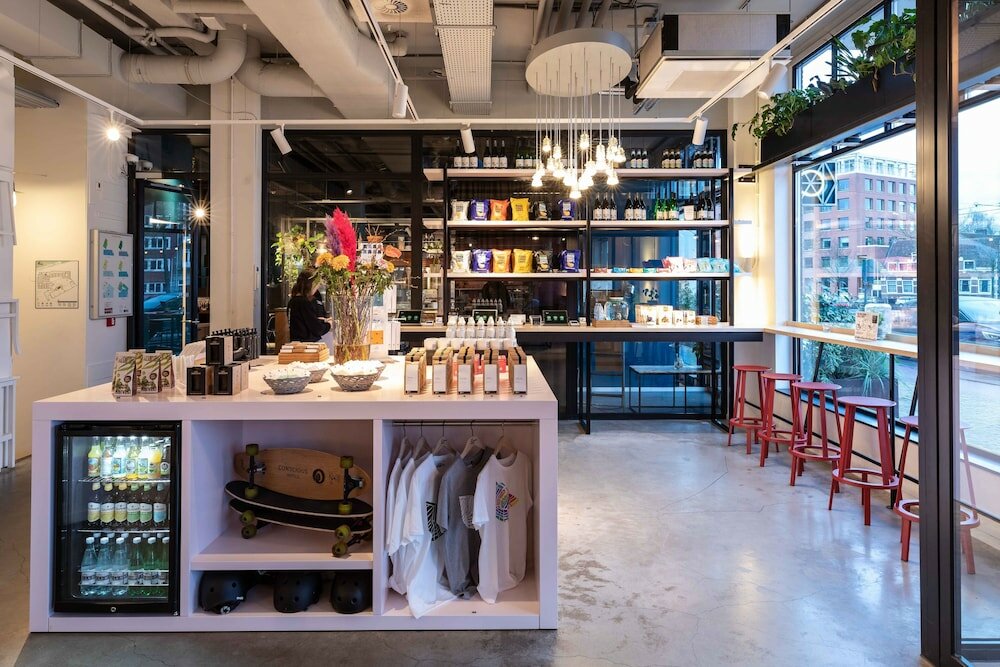 Фото Conscious Hotel The Tire Station