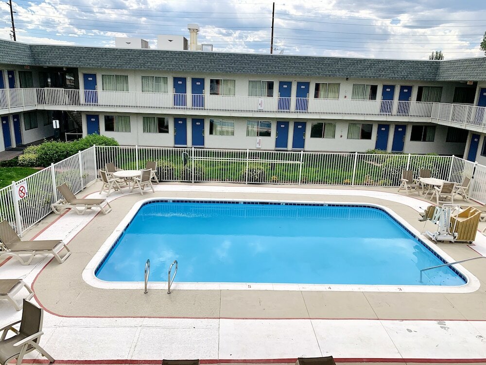 Фото Motel 6 Flagstaff, Az - Butler