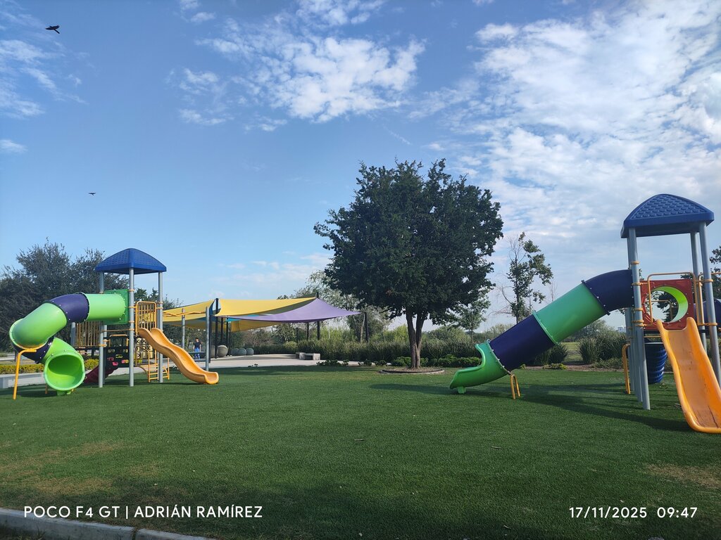 Playground Área Juegos Infantiles - Gran Parque Valle Condesa, State of Nuevo León, photo