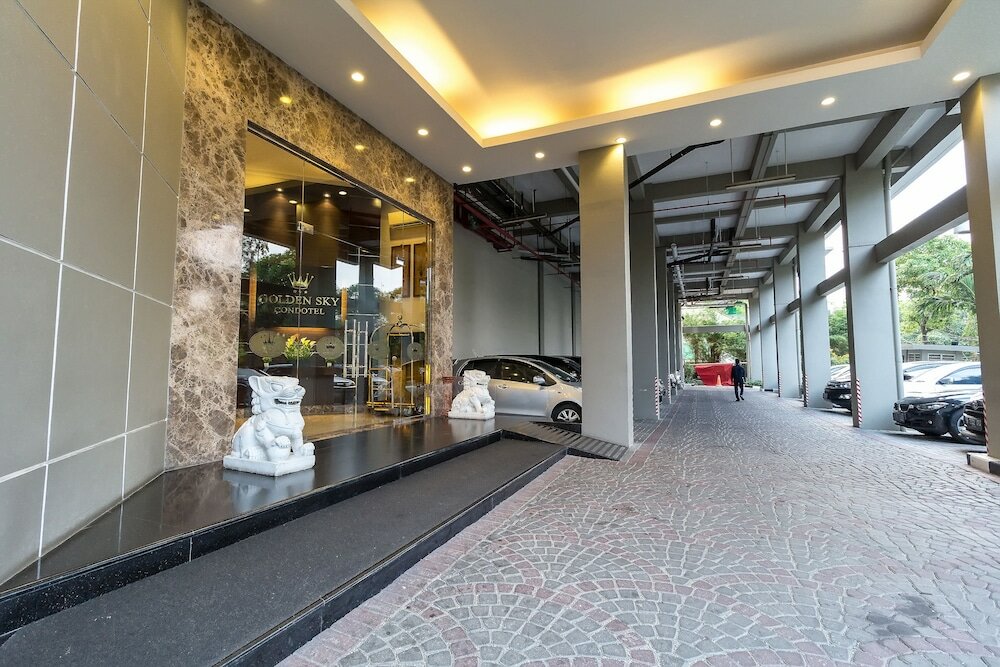 Фото Golden Sky Condotel