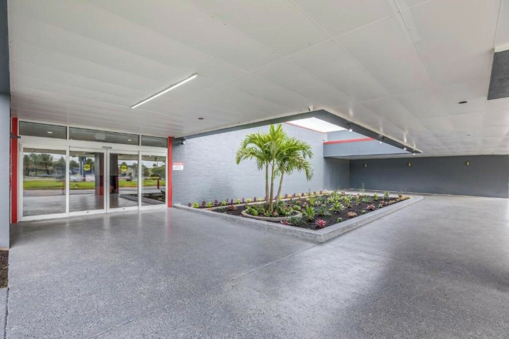 Фото Oyo Hotel Orlando Airport