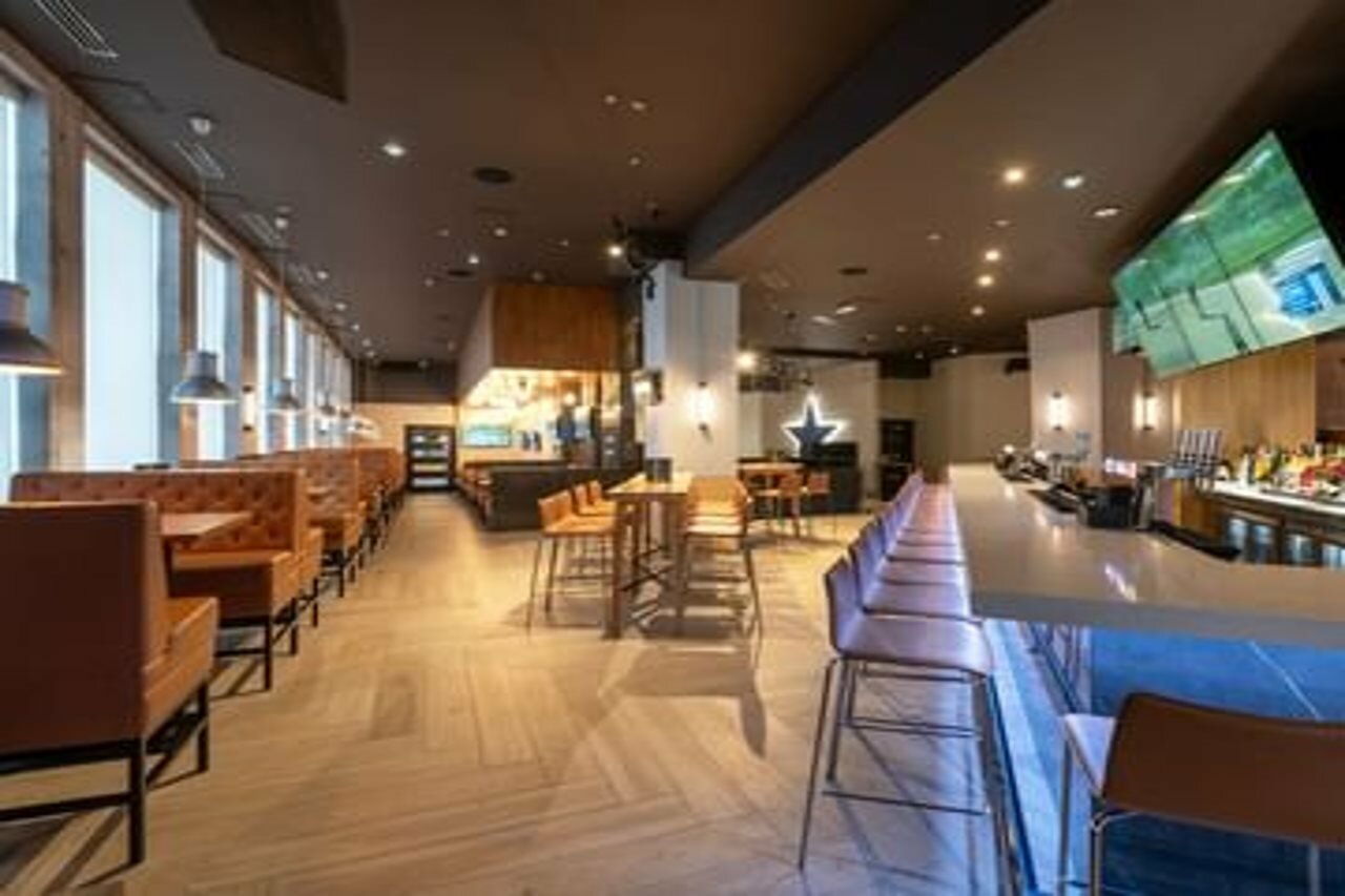 Фото Sandman Signature Newcastle Hotel